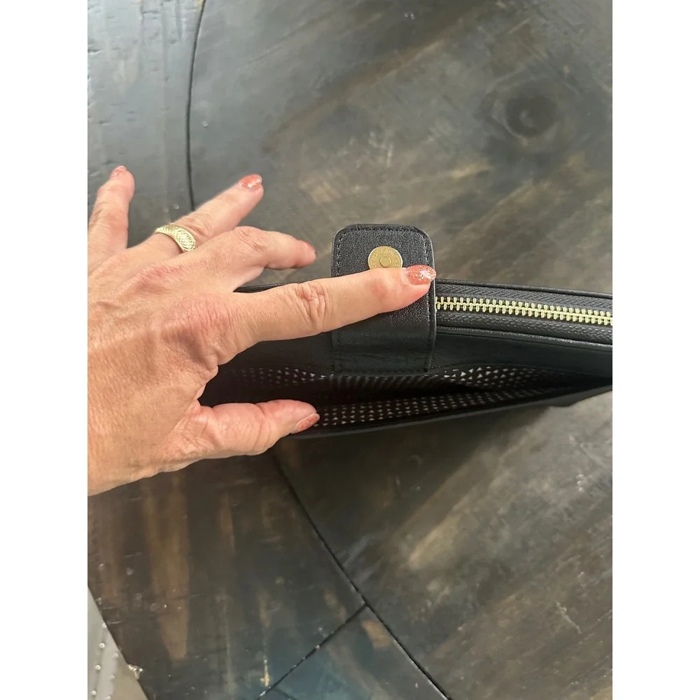 Madison West - Black Faux Leather Wristlet Wallet‎ Organizer with Gold  EUC